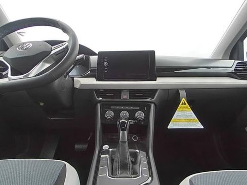 Used 2025 Volkswagen Taos S FWD image 15