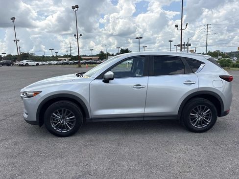 Used 2019 MAZDA CX-5 Touring FWD image 4