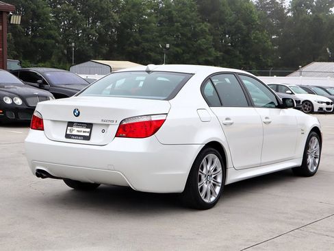 Used 2009 BMW 528i xDrive Sedan AWD/4WD image 7