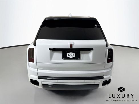 Used 2021 Rolls-Royce Cullinan AWD/4WD image 7