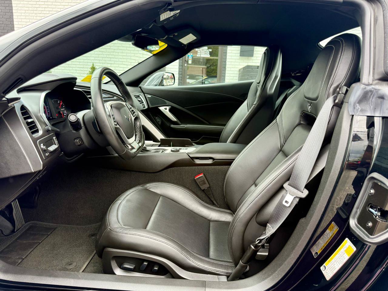 Used 2019 Chevrolet Corvette Z06 RWD image 22