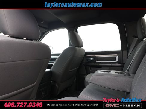 Used 2023 RAM 1500 Warlock AWD/4WD image 25