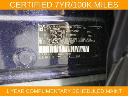 Used 2024 Toyota RAV4 XLE AWD/4WD image 48