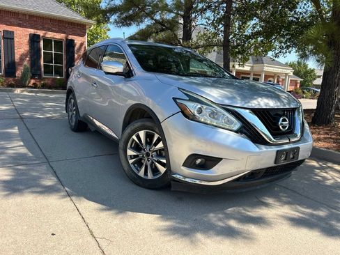 Used 2015 Nissan Murano SL w/ SL Technology Package FWD image 2