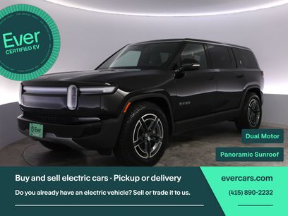 Used 2025 Rivian R1S Adventure Dual