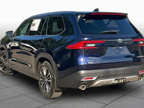 Certified 2024 Toyota Grand Highlander AWD Hybrid image 12