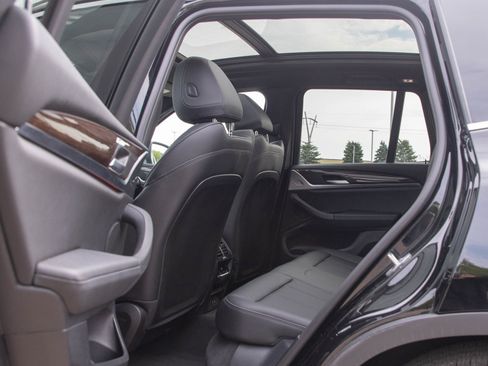 Used 2024 BMW X3 xDrive30i AWD/4WD image 19