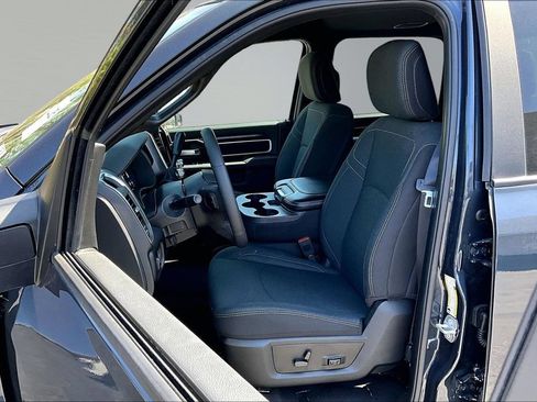 Certified 2026 RAM 2500 Big Horn AWD/4WD image 3