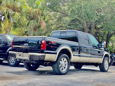 Used 2008 Ford F250 King Ranch image 5