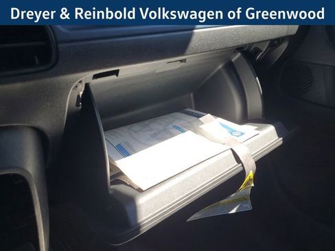 New 2025 Volkswagen ID. Buzz Pro S Plus image 36