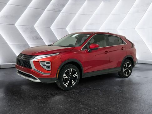 Used 2024 Mitsubishi Eclipse Cross SE AWD/4WD image 3