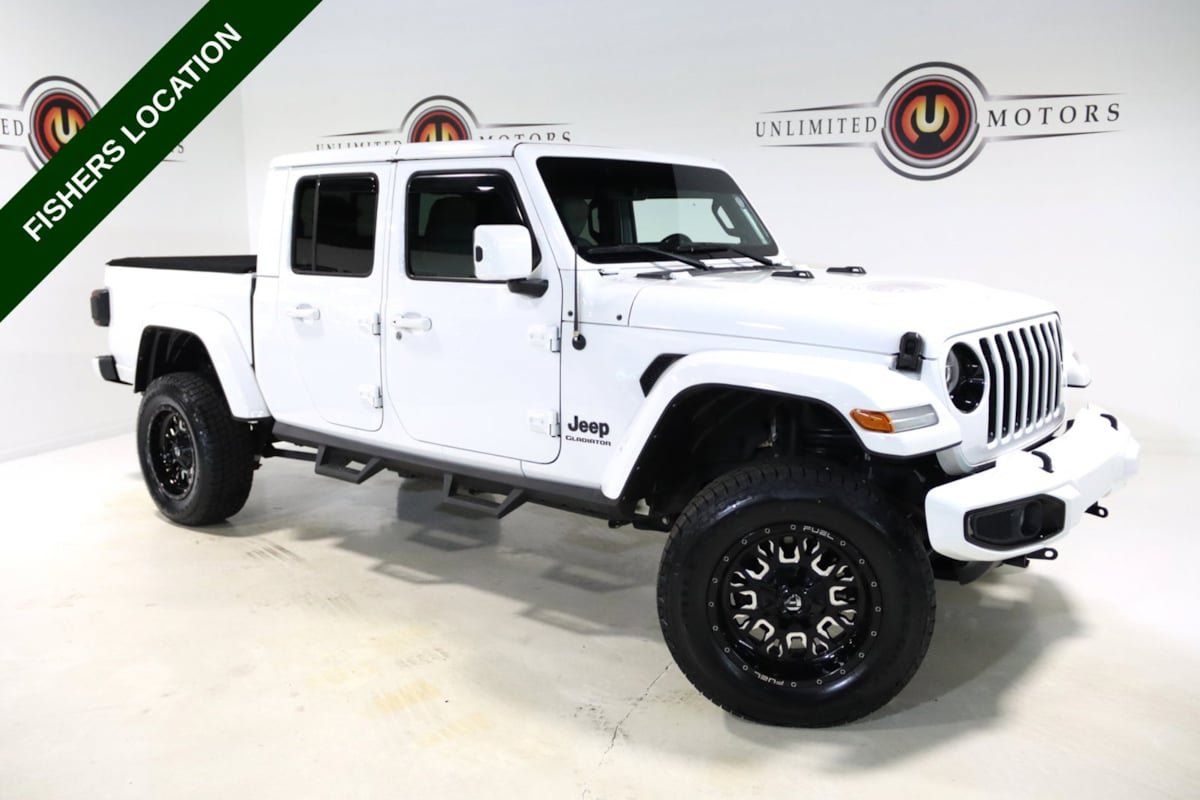 Used 2021 Jeep Gladiator Overland AWD/4WD image 1
