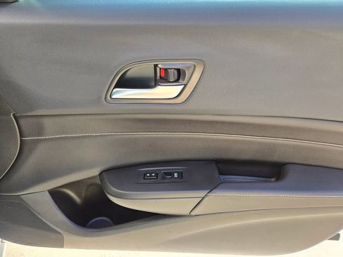 Certified 2020 Acura ILX w/ Premium Package image 21