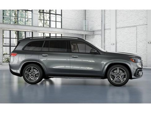 New 2026 Mercedes-Benz GLS 450 4MATIC image 15