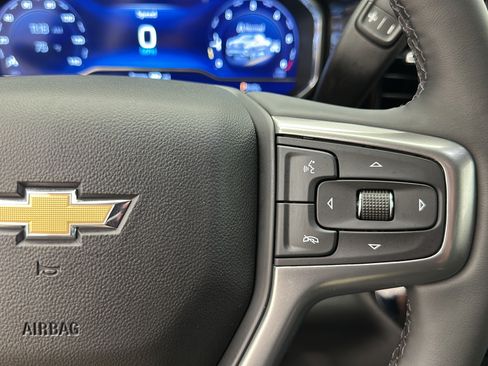 Used 2024 Chevrolet Silverado 1500 LT AWD/4WD image 20