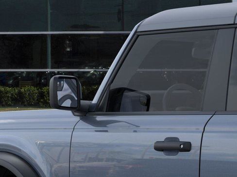 New 2025 Ford Bronco 4-Door AWD/4WD image 22