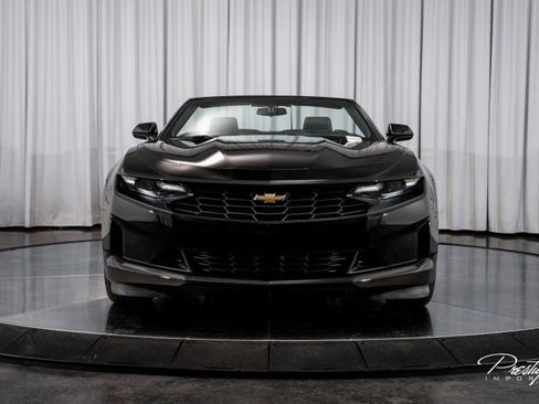 Used 2024 Chevrolet Camaro LT image 3