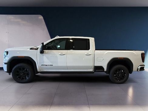 New 2026 GMC Sierra 2500 AT4 w/ AT4 Premium Plus Package AWD/4WD image 4