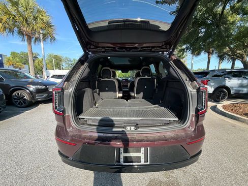 Used 2025 Volvo EX90 Ultra AWD/4WD image 22