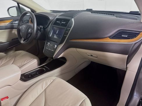 Used 2017 Lincoln MKC Select w/ Select Plus Package image 35