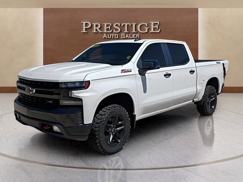 Used 2020 Chevrolet Silverado 1500 LT Trail Boss AWD/4WD image 6