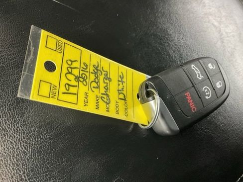 Used 2016 Dodge Charger R/T image 12