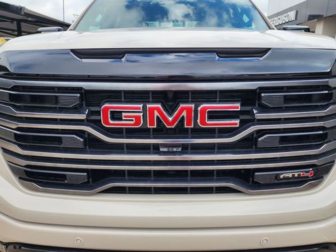 New 2026 GMC Sierra 1500 AT4 w/ AT4 Premium Package AWD/4WD image 10