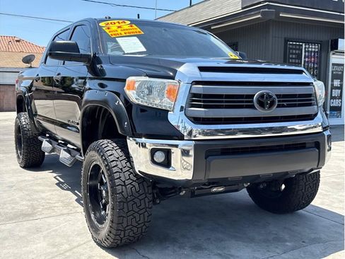 Used 2014 Toyota Tundra SR5 w/ SR5 Upgrade Package AWD/4WD image 35