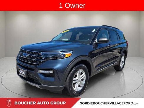 Certified 2024 Ford Explorer XLT w/ Equipment Group 202A AWD/4WD image 3