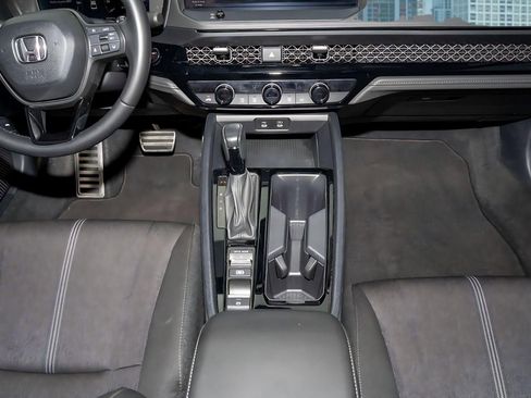 Certified 2023 Honda Accord Sport image 27