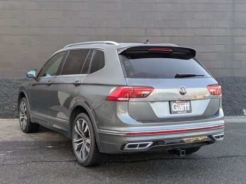 Used 2022 Volkswagen Tiguan SEL R-Line image 7