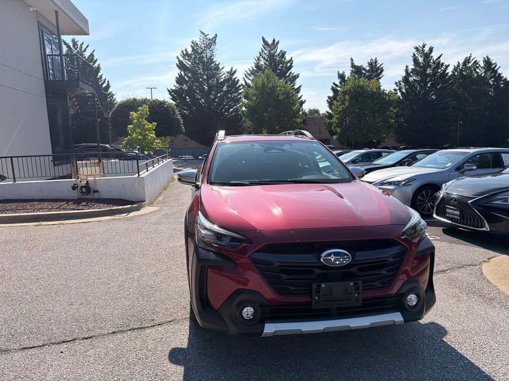 Used 2025 Subaru Outback Touring XT AWD/4WD image 4