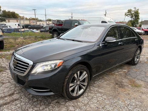 Used 2015 Mercedes-Benz S 550 S 550 4MATIC Sedan 4D image 1