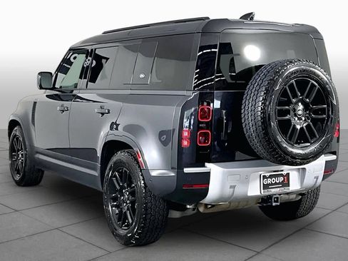 Used 2022 Land Rover Defender 110 S AWD/4WD image 11