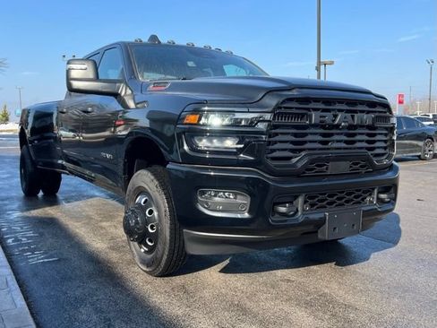 New 2026 RAM 3500 Big Horn AWD/4WD image 5