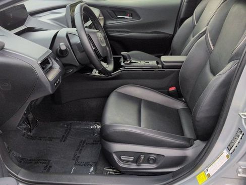 Certified 2024 Toyota Prius XLE AWD/4WD image 8