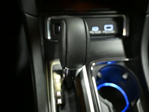 Used 2025 Subaru Ascent Limited w/ Popular Package #2 image 32