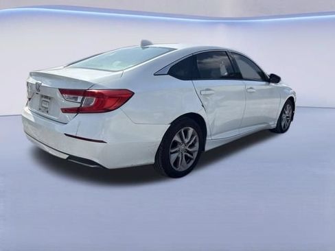 Used 2019 Honda Accord LX image 10