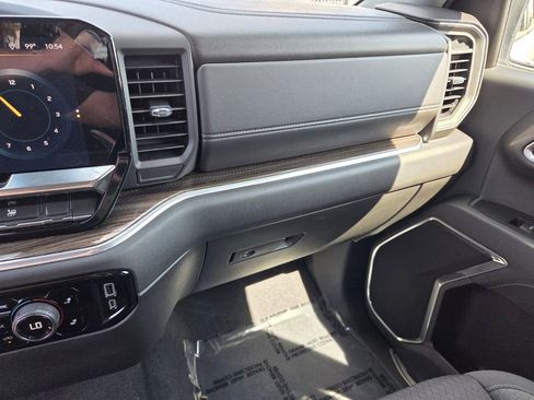 Certified 2023 Chevrolet Silverado 1500 LT AWD/4WD image 28