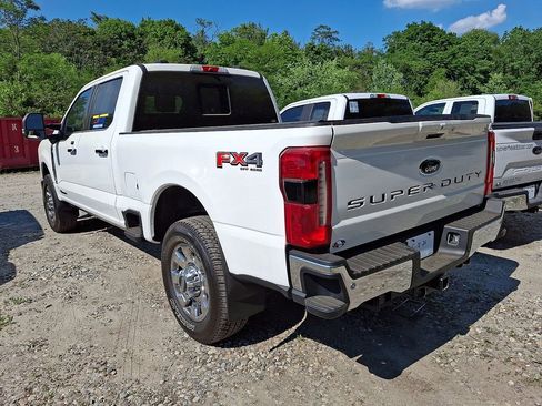 Used 2025 Ford F250 Lariat w/ Lariat Ultimate Package AWD/4WD image 6