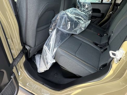 New 2026 Jeep Gladiator Willys image 19