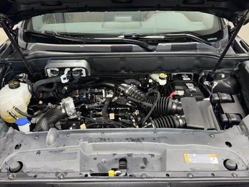 Used 2023 Lincoln Nautilus Reserve w/ Equipment Group 202A image 11