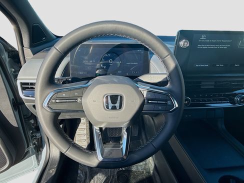 New 2026 Honda Prologue Touring image 10