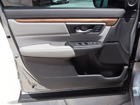 Used 2021 Honda CR-V Touring image 27