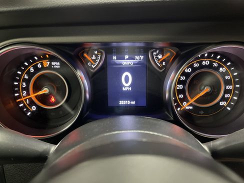 Used 2022 Jeep Wrangler Unlimited Sport image 20