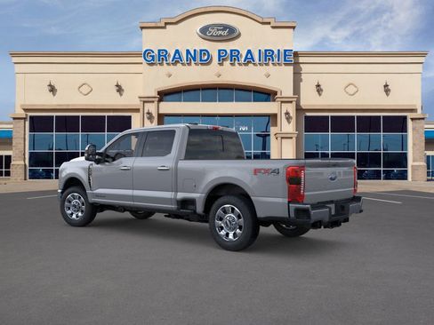 New 2026 Ford F350 Lariat w/ Lariat Premium Package image 4