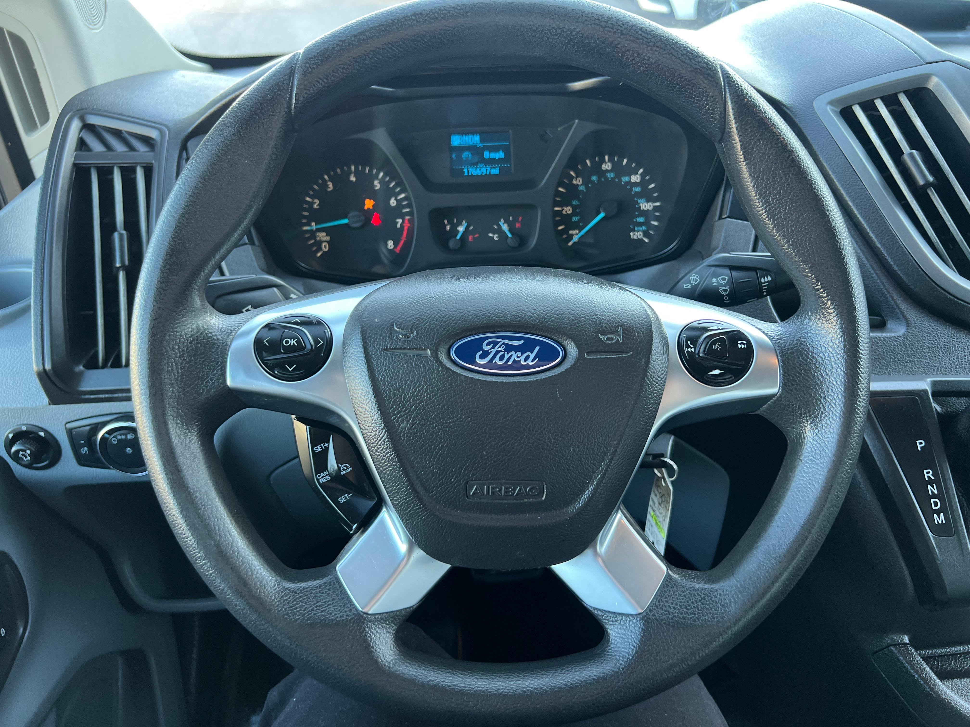 Used 2019 Ford Transit 250 148 High Roof RWD image 12