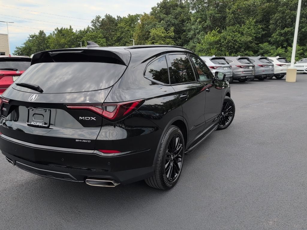Certified 2026 Acura MDX A-Spec w/ Advance Package AWD/4WD image 5