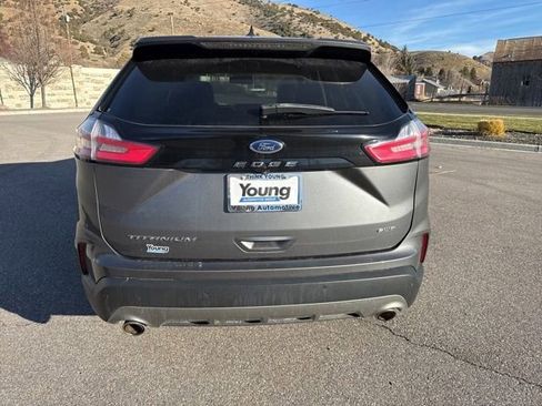 Used 2022 Ford Edge Titanium AWD/4WD image 9