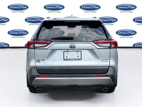 Used 2019 Toyota RAV4 Limited w/ Carpet Mat Package AWD/4WD image 6